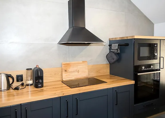 Apartment Stylish Maisonette By The Sea Garden - Modern Comfort In The Heart Of By Flat Mаnager *