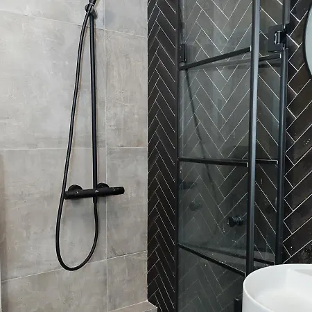 Stylish Maisonette By The Sea Garden - Modern Comfort In The Heart Of By Flat Mаnager * Varna