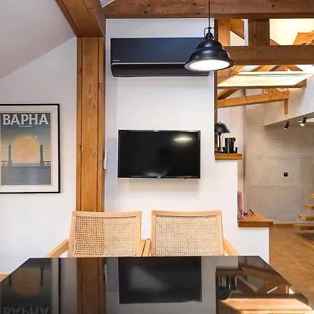 Stylish Maisonette By The Sea Garden - Modern Comfort In The Heart Of By Flat Mаnager Apartment Varna