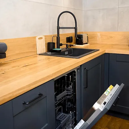 Apartment Stylish Maisonette By The Sea Garden - Modern Comfort In The Heart Of By Flat Mаnager Varna