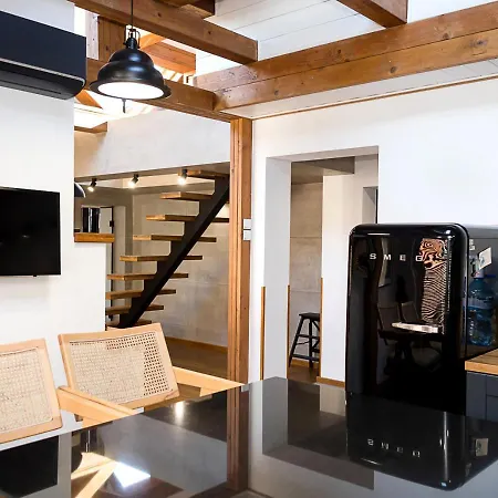 Stylish Maisonette By The Sea Garden - Modern Comfort In The Heart Of By Flat Mаnager Apartment *